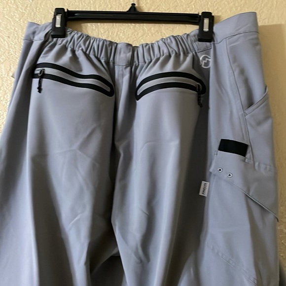 Magellan Sz XL Mens breakaway cargo pants/shorts for Fishing Outdoors - Picture 4 of 4